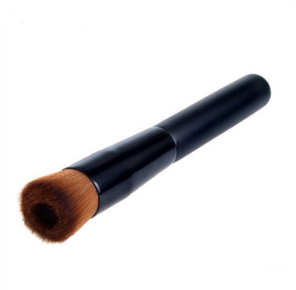 Pro Liquid Soft Blush Foundation Tool