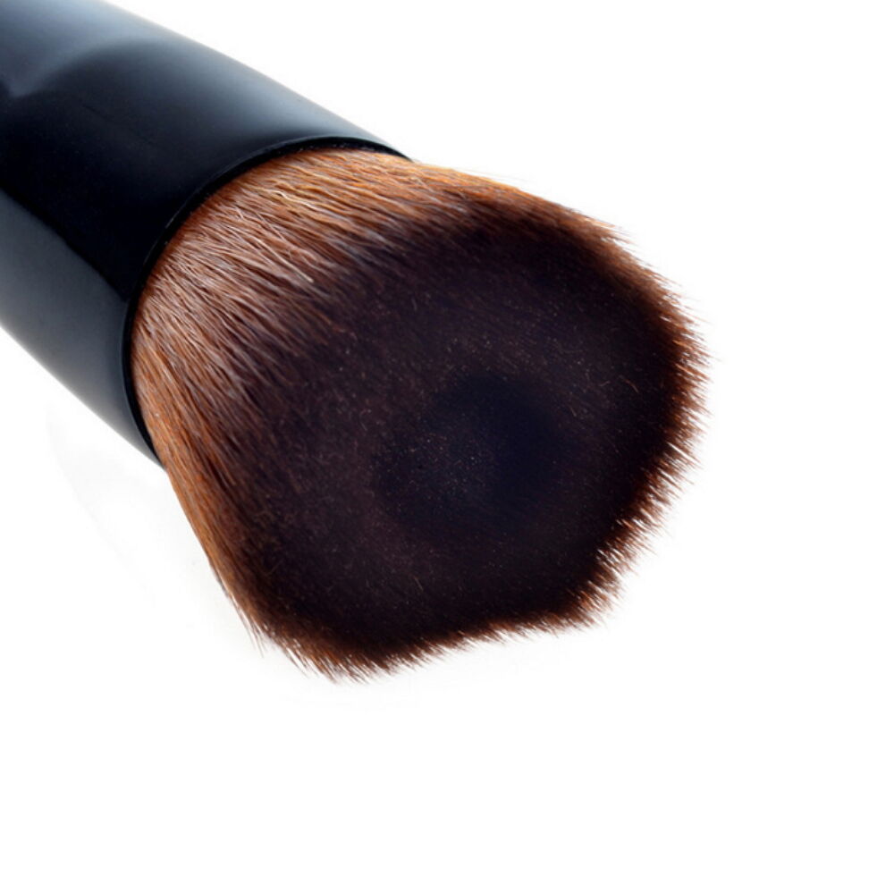 Pro Liquid Soft Blush Foundation Tool